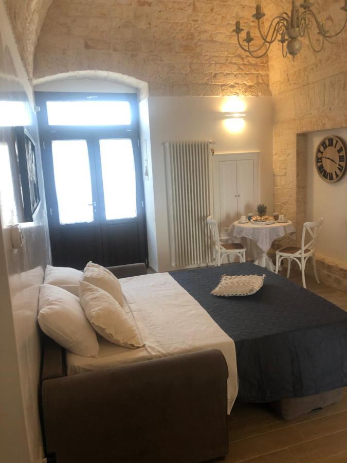 Nido Di Pietra-Dimora In Centro Bed and Breakfast Alberobello Buitenkant foto